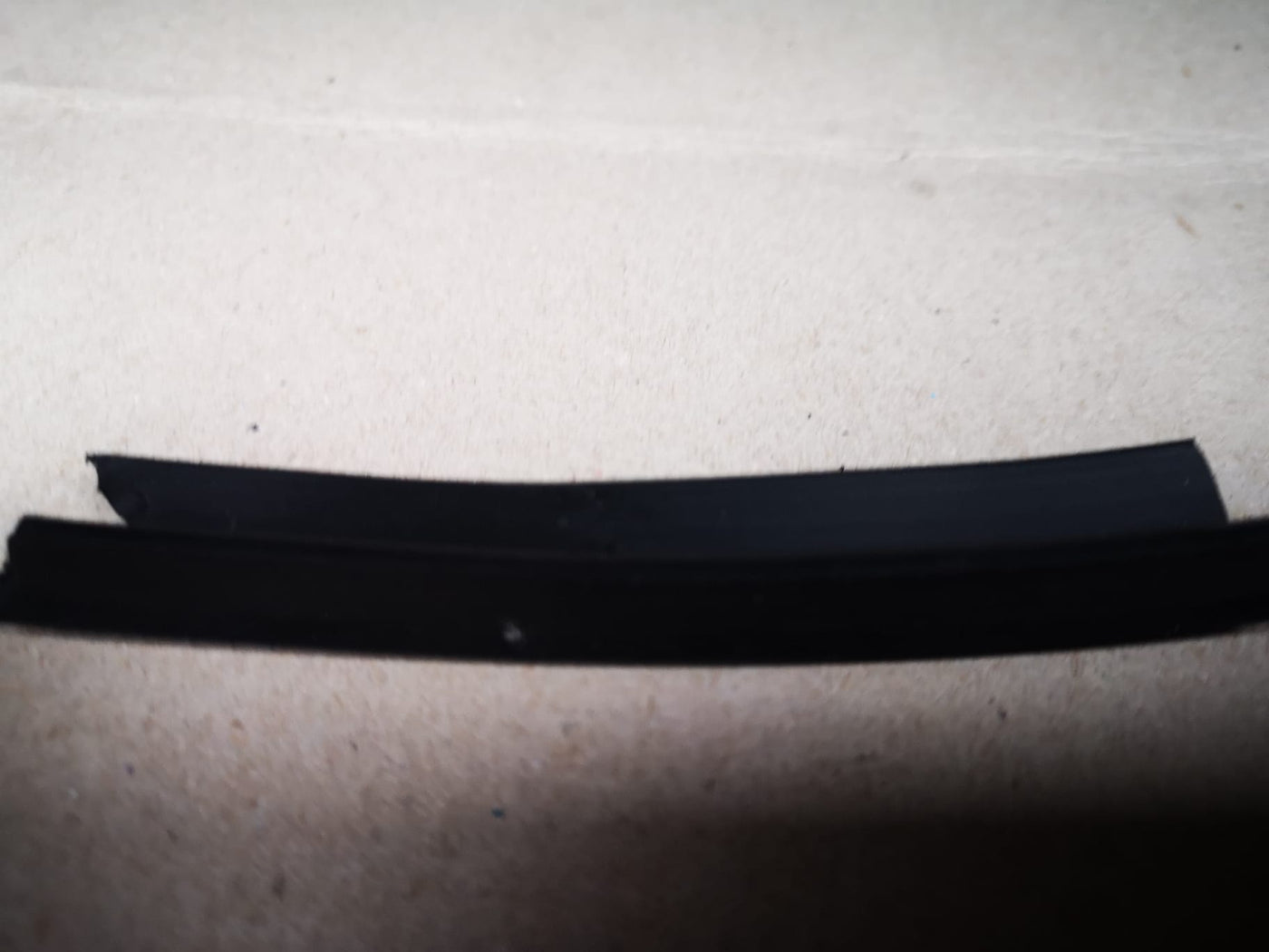 Rubber HS schuifpui bovenafdichting (per 2,5 meter)
